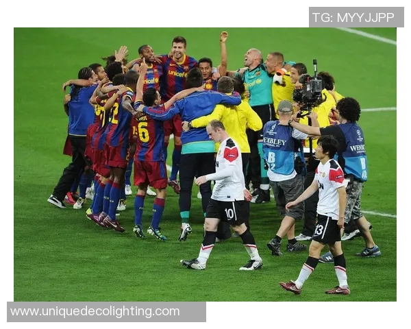 足球8号背后的传奇球星故事及其对球场的深远影响